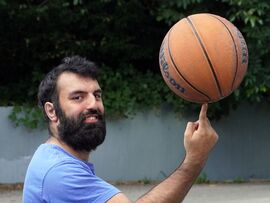 Basketball in den Pausen dank einer Spende der Haaner Felsenquelle